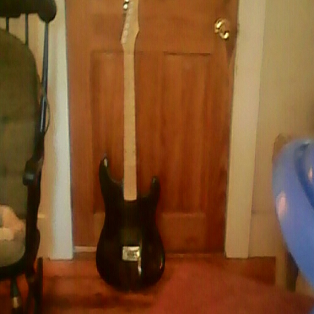 Electric guitar with case